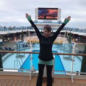 Meet your Posher, Louise